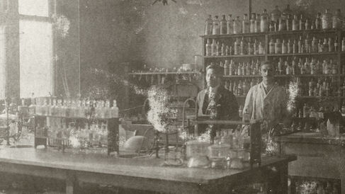 One of the rooms in the Corn Exchange Street building, c1920