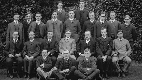 Emmanuel College Natural Science Club, 1905