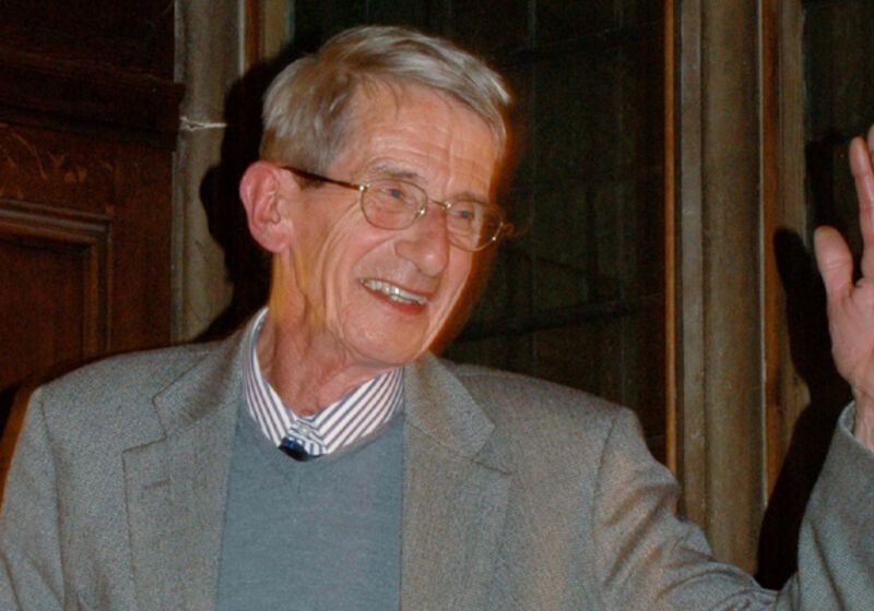 Richard Jackson at his retirement dinner at Pembroke College.