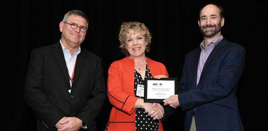 Kathryn Lilley being presented with the HUPO Award for Distinguished Achievement in Proteomic Sciences. Kathryn Lilley being presented with the HUPO Award for Distinguished Achievement in Proteomic Sciences.